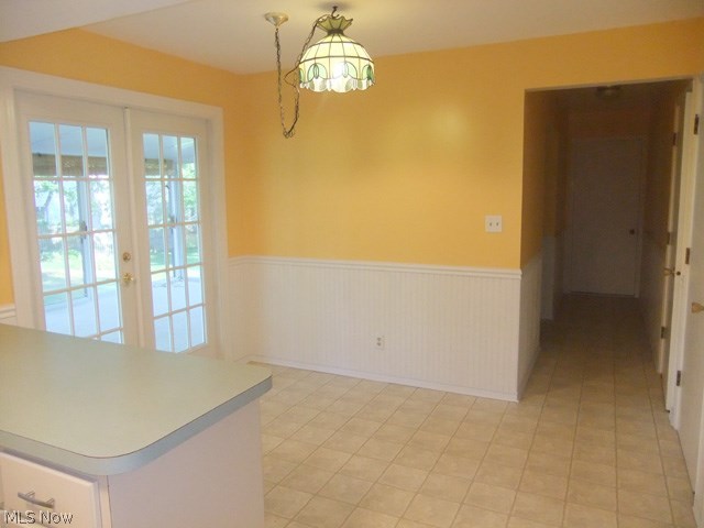 HILLS N DALES - Residential Lease