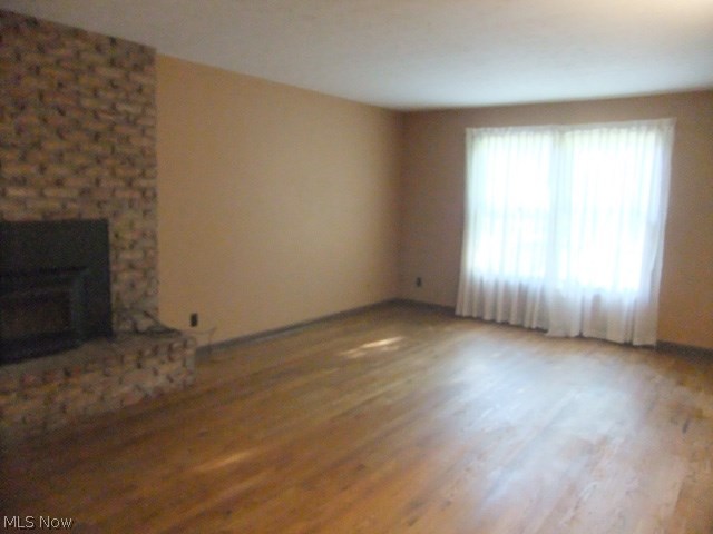 HILLS N DALES - Residential Lease