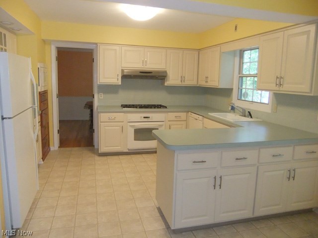 HILLS N DALES - Residential Lease