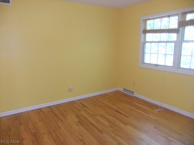 HILLS N DALES - Residential Lease