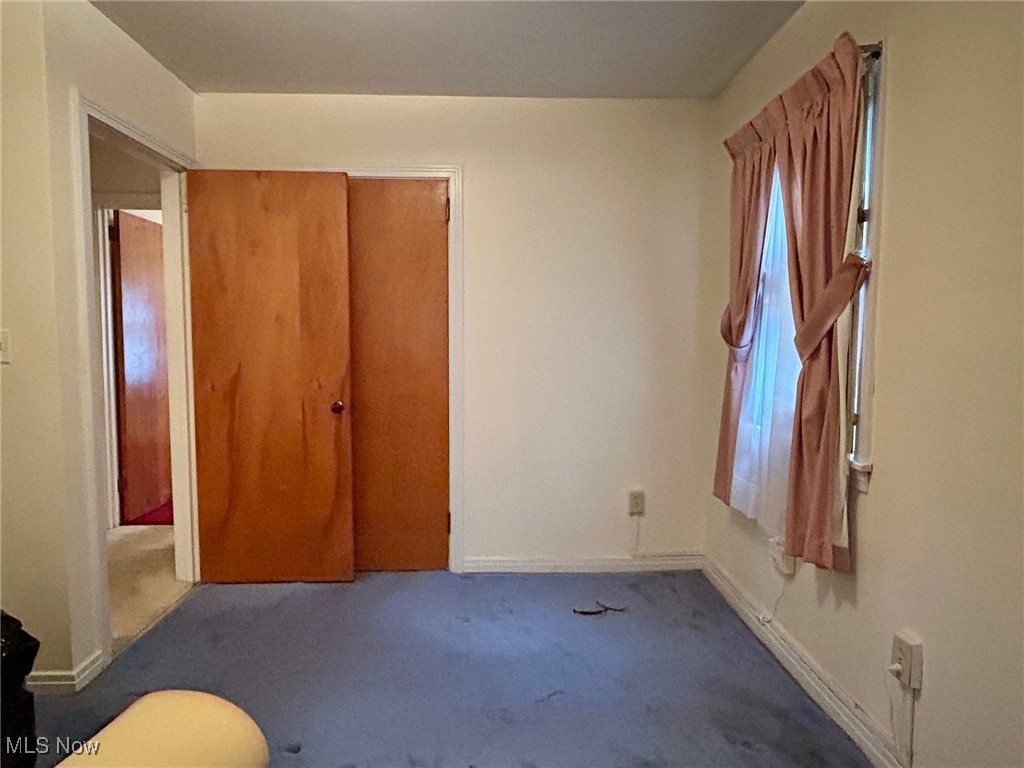 Inwood Beach 02 - Residential