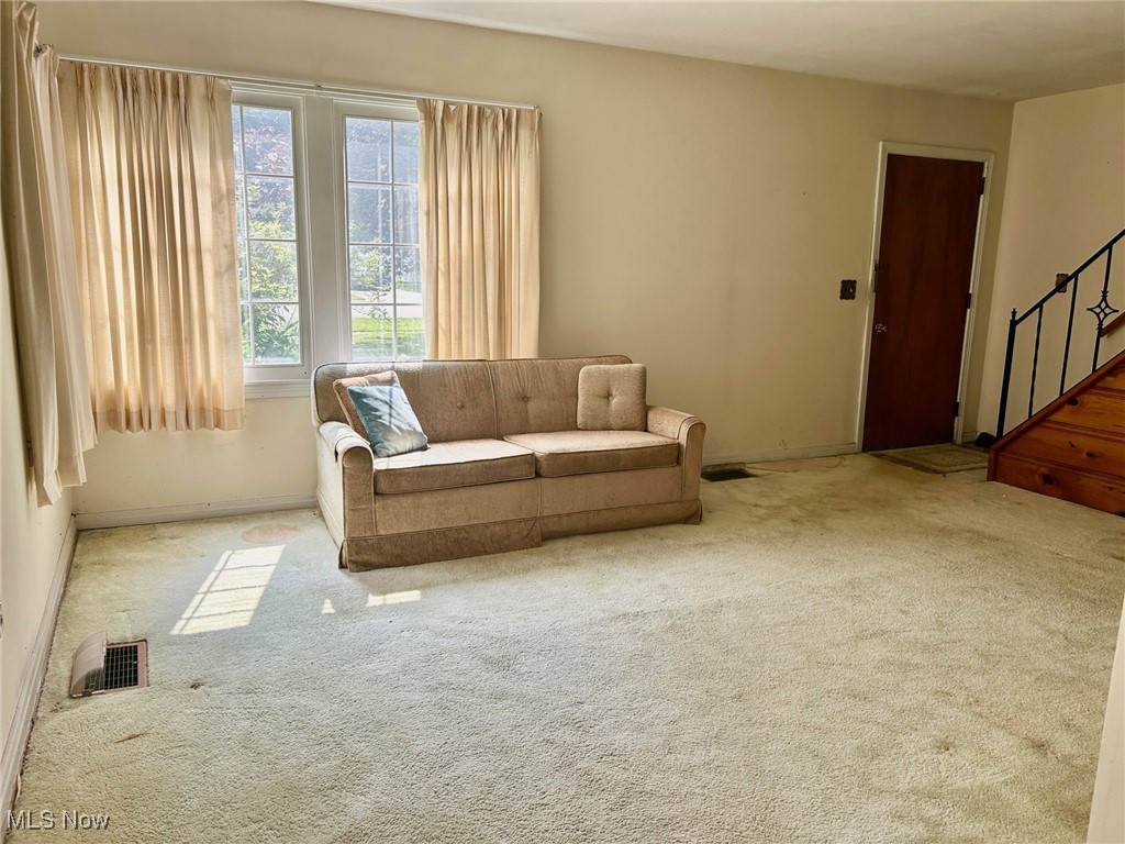 Inwood Beach 02 - Residential