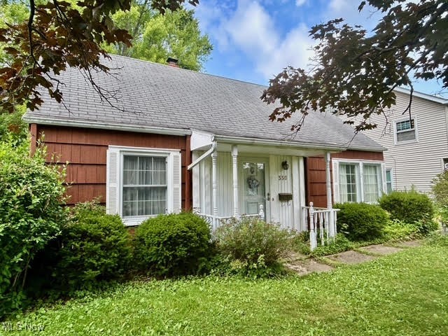 330 Inwood Boulevard