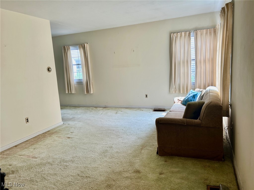 Inwood Beach 02 - Residential