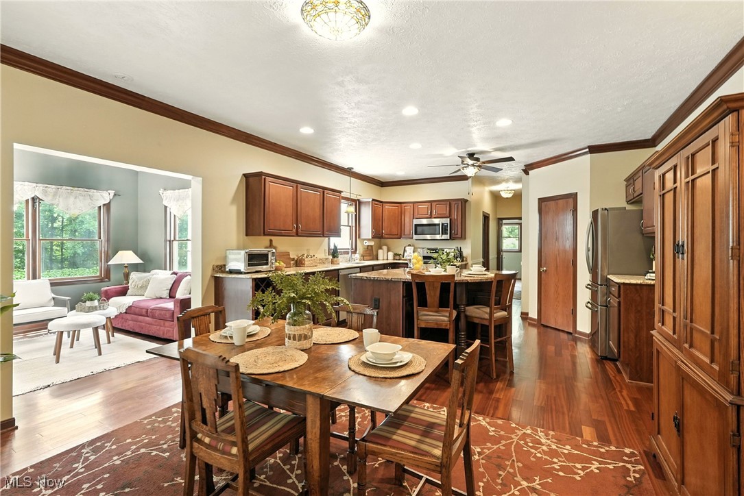 Osage Lake Estate - Residential