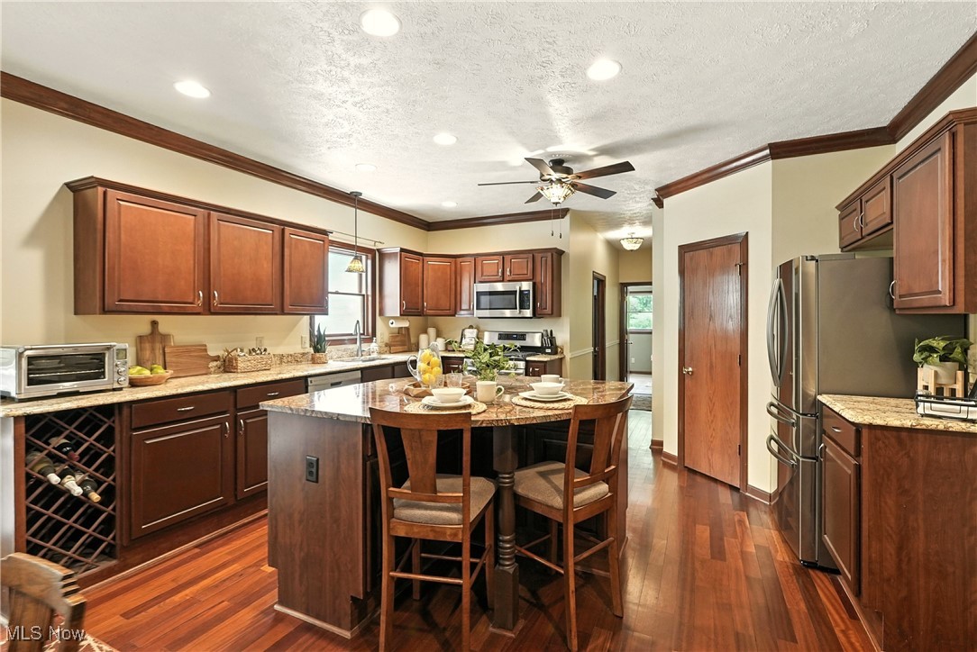 Osage Lake Estate - Residential