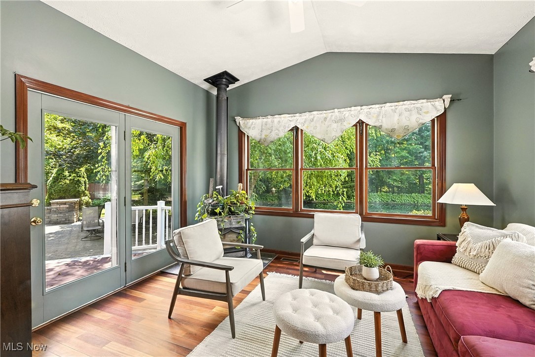 Osage Lake Estate - Residential