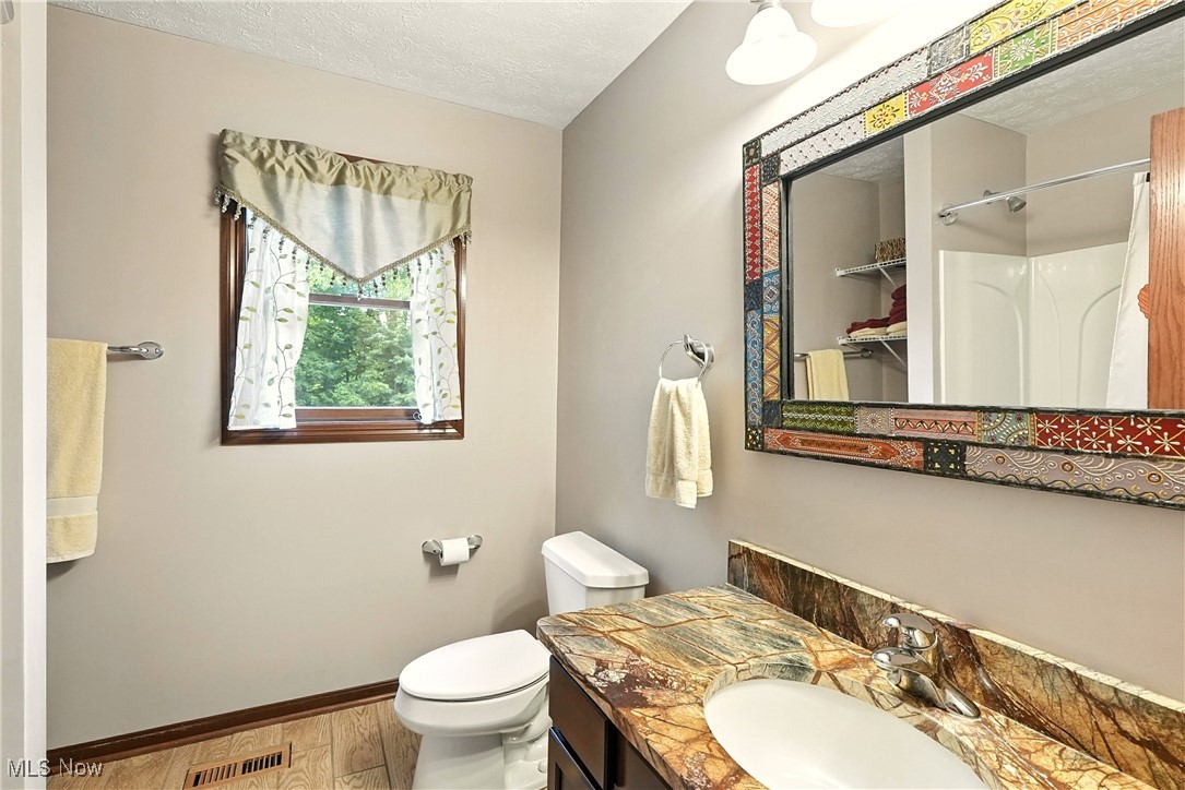 Osage Lake Estate - Residential