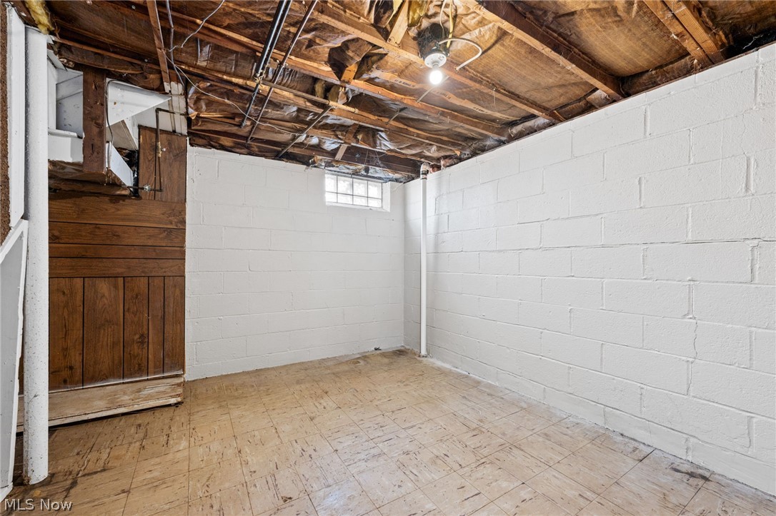 Woodlawn - Residential Lease