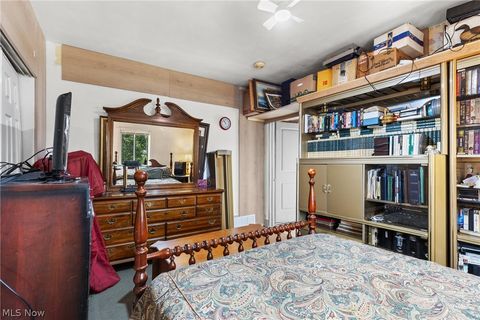 Tiny photo for 3318 Washington Street, Bellaire, OH 43906 (MLS # 5202949)