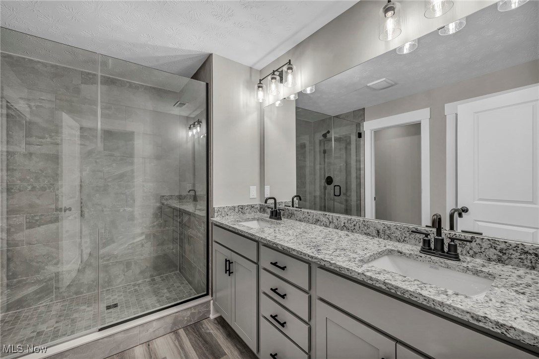 The Ledges - Residential