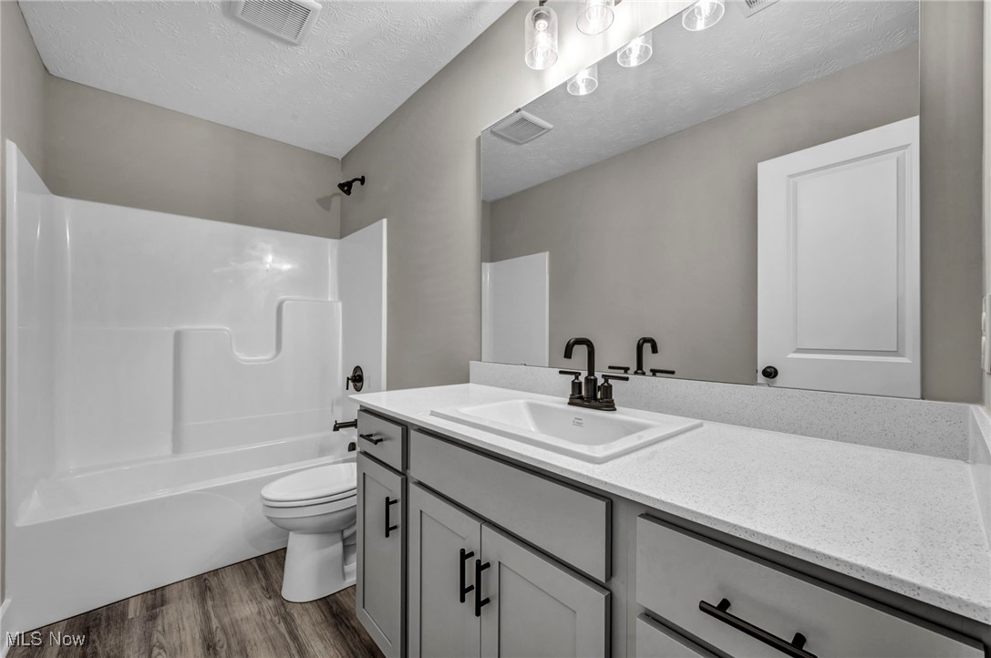 The Ledges - Residential