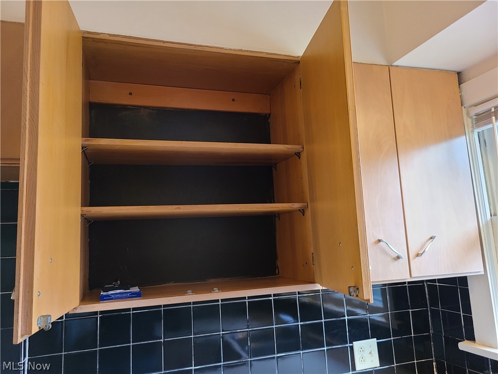 Cuyahoga View Estate - Residential Lease