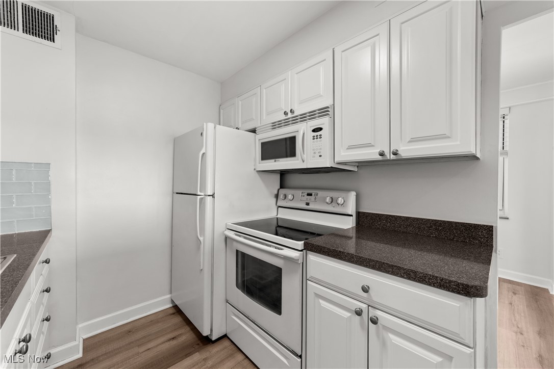 11850 Edgewater Drive 804