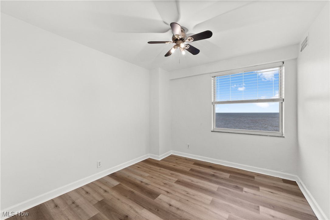 Lake House Condo - Residential