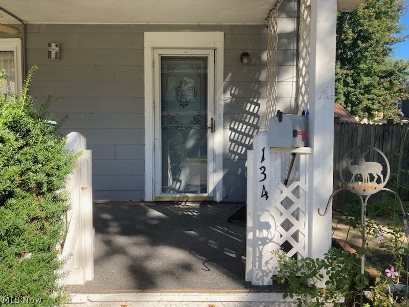 134 8th Street NE