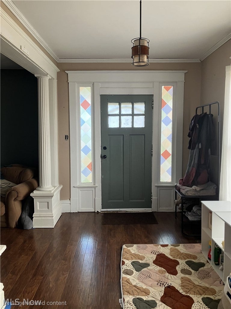 Photo of 302 South Bend Boulevard, Steubenville, OH 43952 (MLS # 5224592)