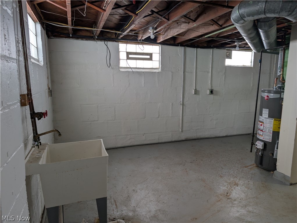 Mccourt - Residential Lease