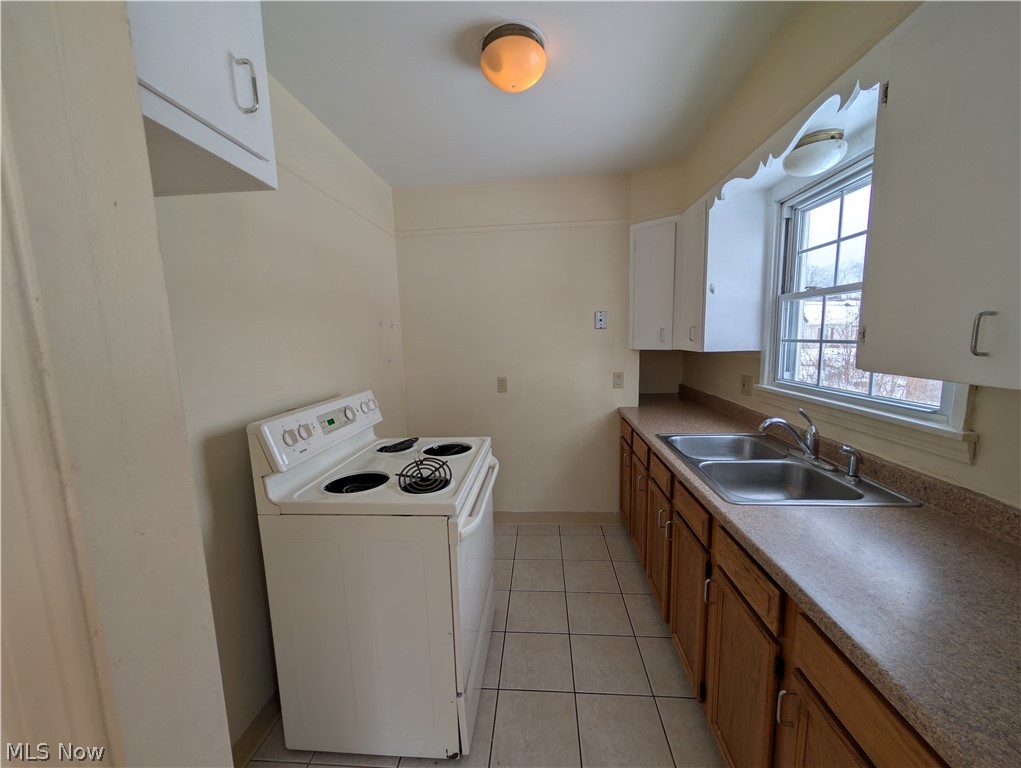 Mccourt - Residential Lease