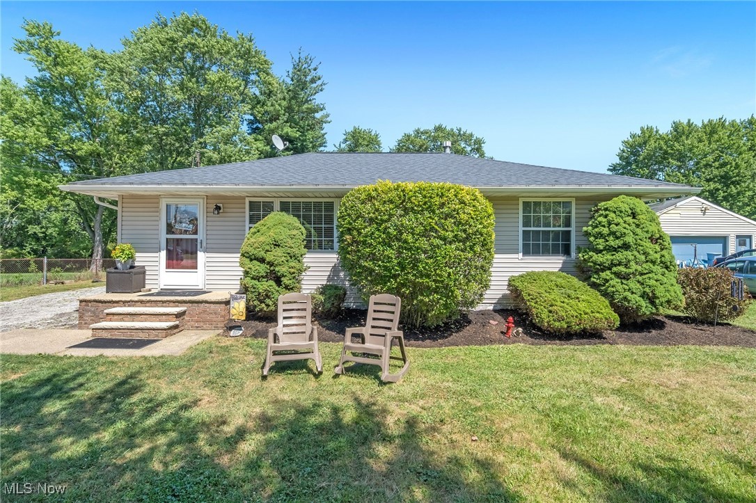 Charming Ranch in Brunswick on a Half-Acre Lot!
Welcome to this well-cared-for ranch home offering the ease of first-floor living and room to spread out—both inside and out! Set on a spacious half-acre lot with a large two car garage and a firepit!
The large family room is perfect gathering, and the eat-in kitchen flows seamlessly into the dining room—great for hosting or everyday meals. The oversized master bedroom provides a relaxing retreat, while the finished basement offers extra living space, including an additional room perfect for a home office, hobby room, or guest space.
Enjoy the convenience of a newer sump pump with battery backup with waterproofed basement with warranty, and check out the Nature Stone flooring in the expansive laundry room. Outside, entertain around the fire pit or make use of the detached two-car garage for extra storage and parking. This home features a 5-year-old roof for peace of mind.
This home truly offers comfort, function, and space in a peaceful Brunswick setting. Come see all it has to offer!