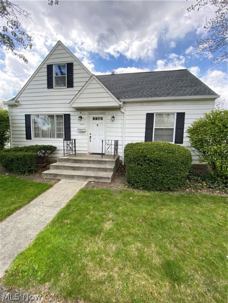 Come take a look at this amazing 4 bedroom 2 full bath Cape Cod that is located right down the street from downtown Cuyahoga Falls. This home will not disappoint with some amazing features including a full jack and Jill bathroom upstairs, a perfect size patio right outside the side door for entertaining, and a low maintenance yard. Don't miss out on this opportunity. Showings will begin on 5/14/20