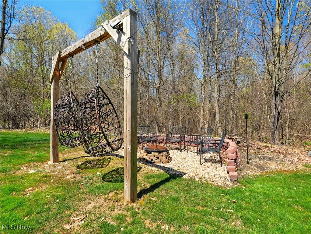 12840 Big Creek Ridge Drive, Chardon, Ohio image 10