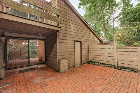 Tiny photo for 12616 Cedar Road, Cleveland Heights, OH 44106 (MLS # 5233608)
