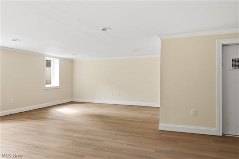 Tiny photo for 6987 White Oak Drive, Hubbard, OH 44425 (MLS # 5240361)