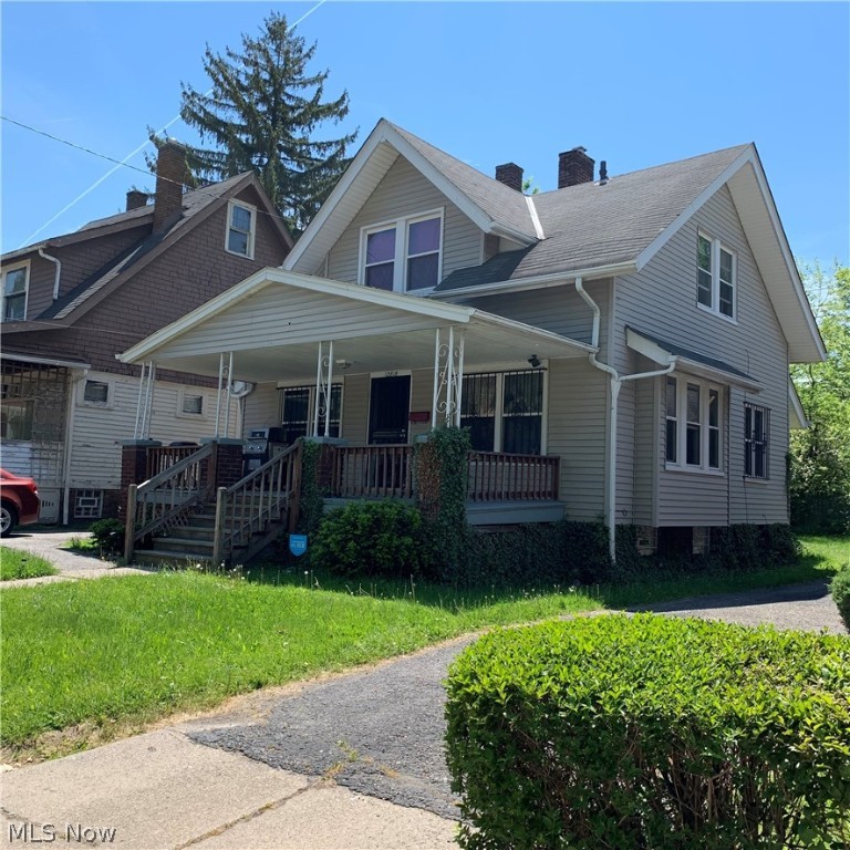 Beachwood Ave - Residential