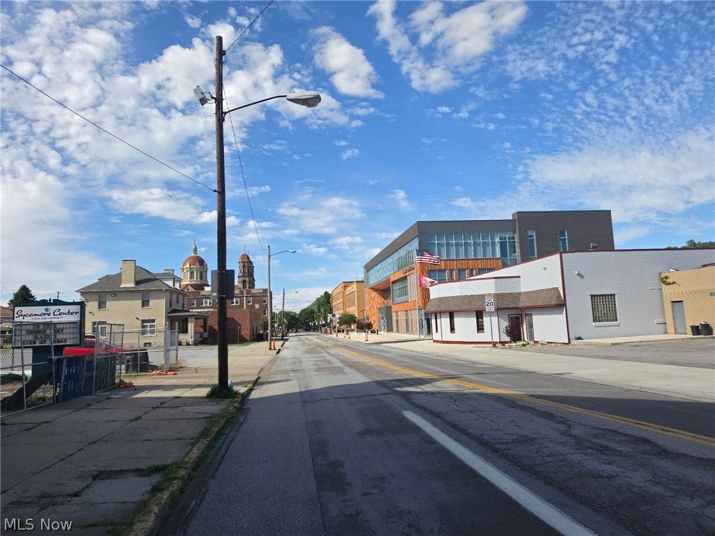 300 N 4th Street