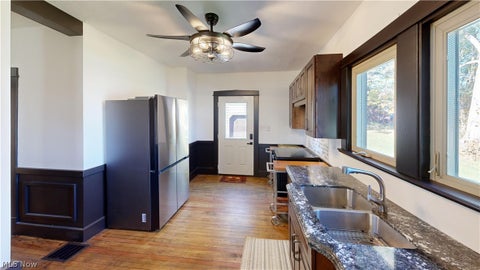 Tiny photo for 79 Hawthorne Street, Struthers, OH 44471 (MLS # 5255117)