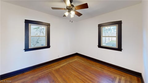 Tiny photo for 79 Hawthorne Street, Struthers, OH 44471 (MLS # 5255117)