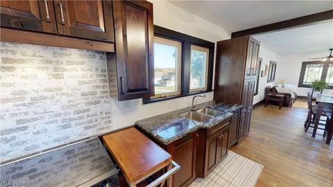 Tiny photo for 79 Hawthorne Street, Struthers, OH 44471 (MLS # 5255117)