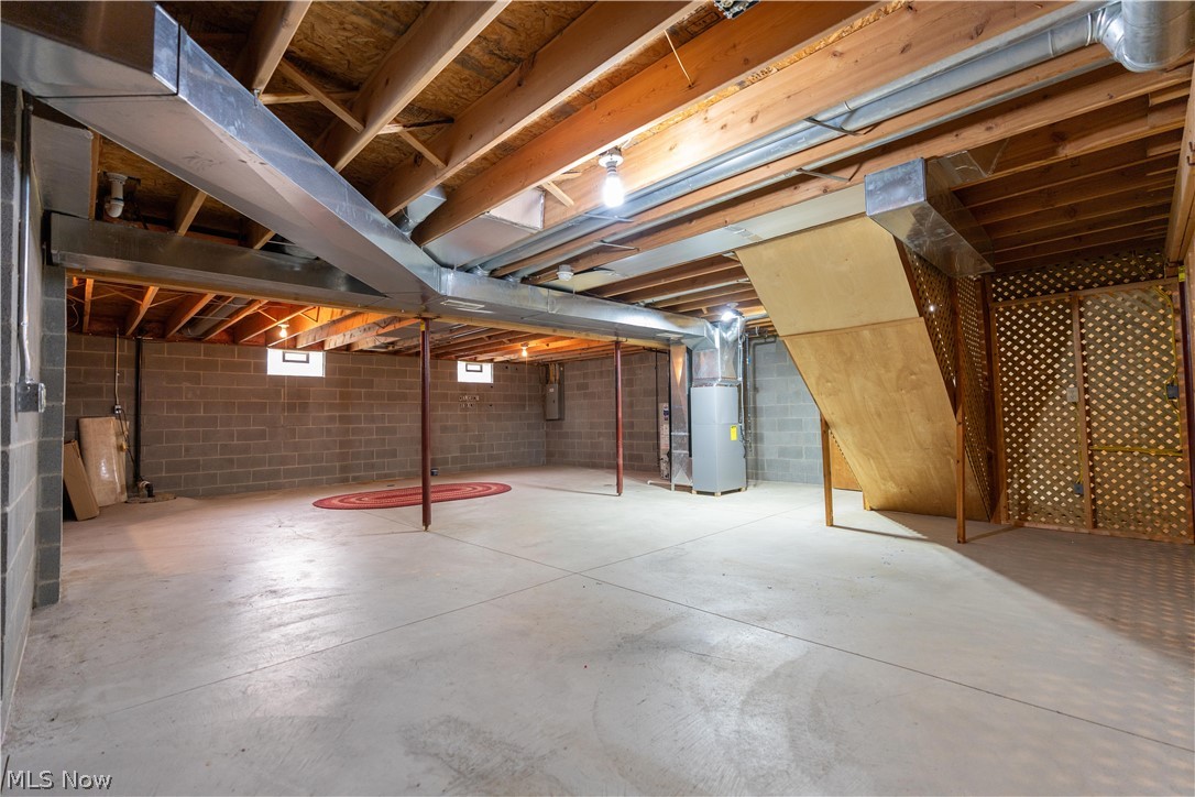 University Villa Condo Ph 03 - Residential