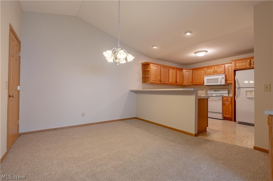 University Villa Condo Ph 03 - Residential