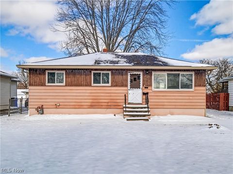 15424 Holland Road Brook Park OH 44142