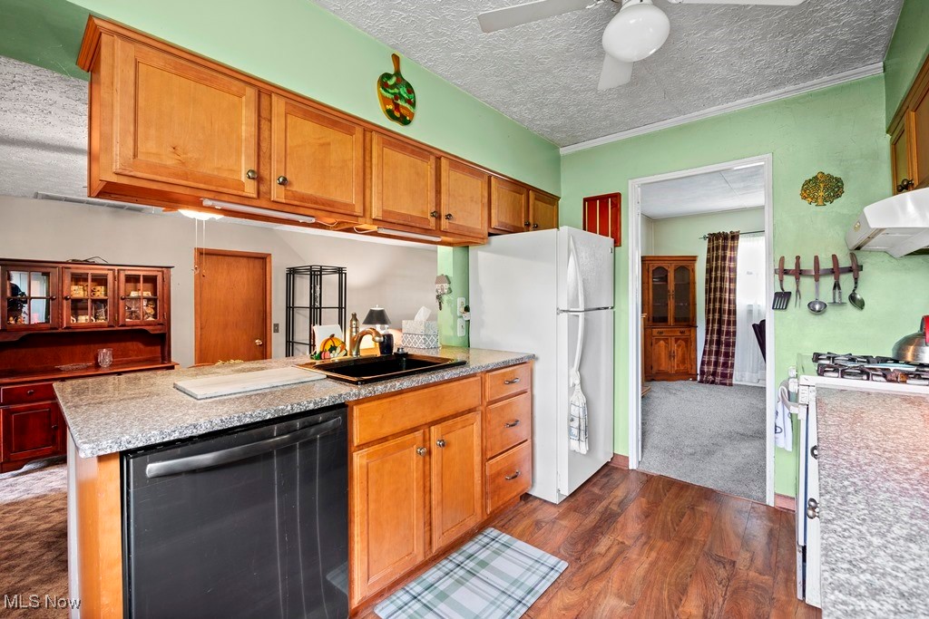 221 Forest Street, LaGrange, Ohio image 16