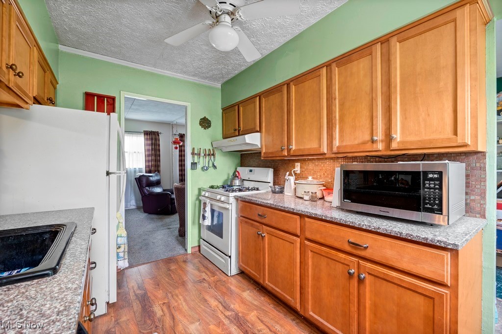 221 Forest Street, LaGrange, Ohio image 15