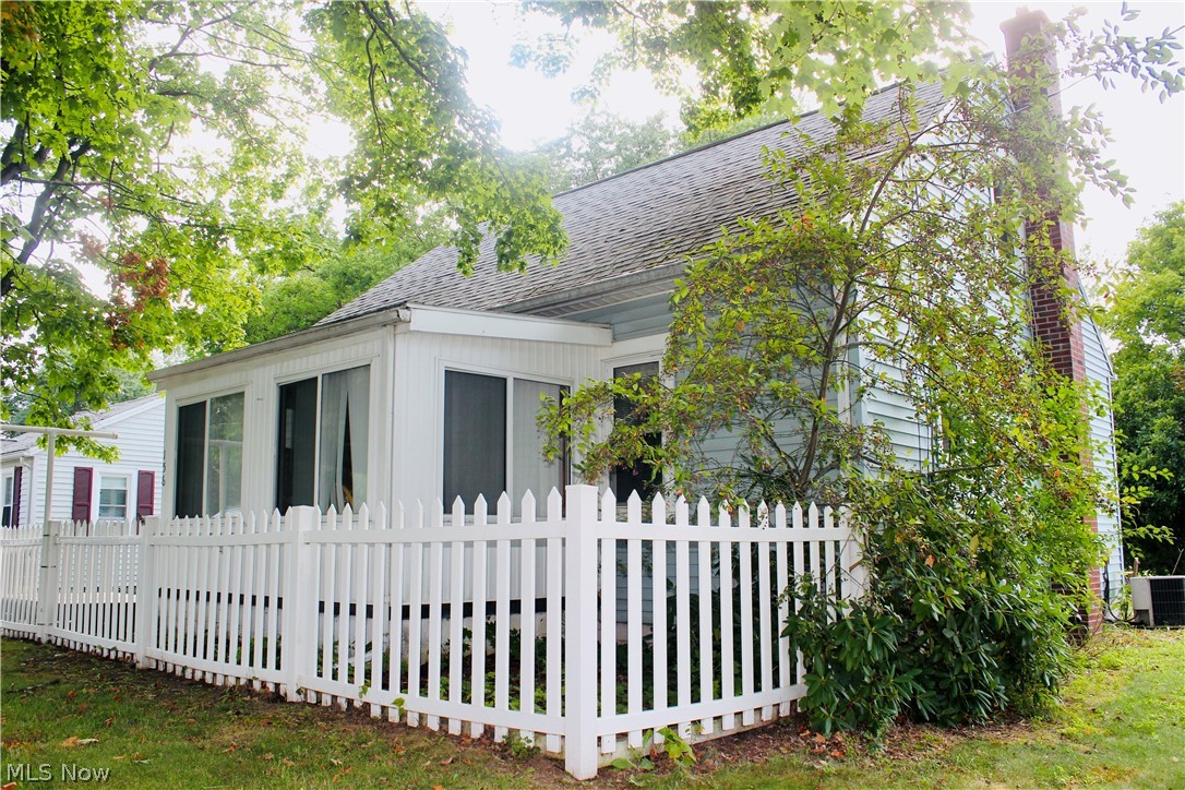 Lincoln Terrace - Residential