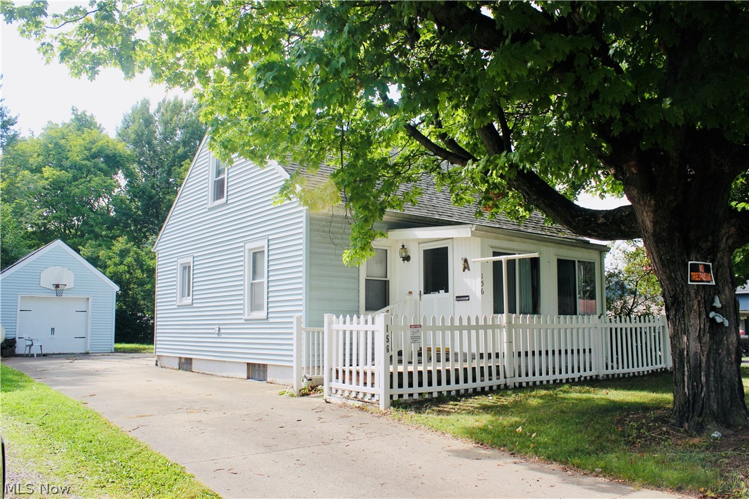 Lincoln Terrace - Residential