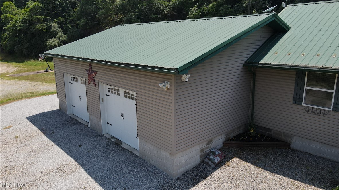 668 Bull River Run Rd