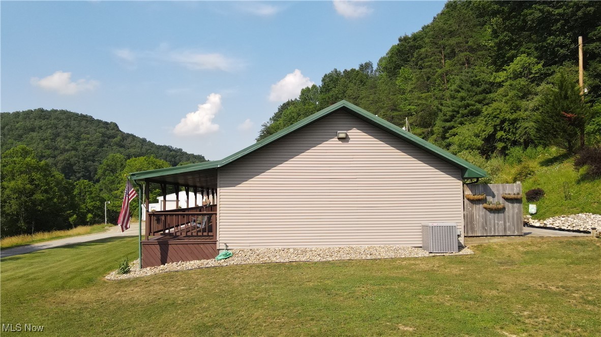 668 Bull River Run Rd