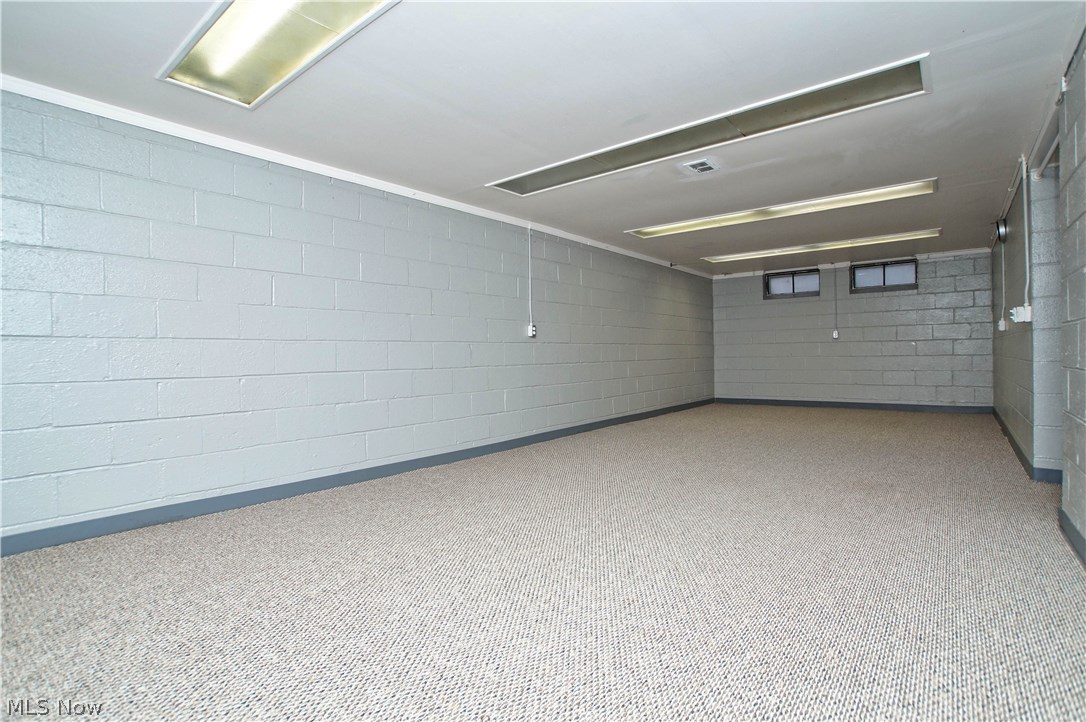 Lake Shore Blvd - Residential