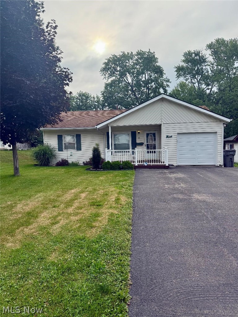 Photo 1 of 18 — 39 S Bon Air Avenue, Youngstown, OH 44509