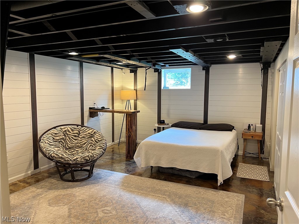 Hamilton Court Adn - Residential