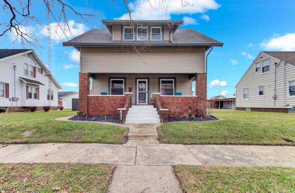 Photo of 622 W Main Street, Malvern, OH 44644 (MLS # 5178313)