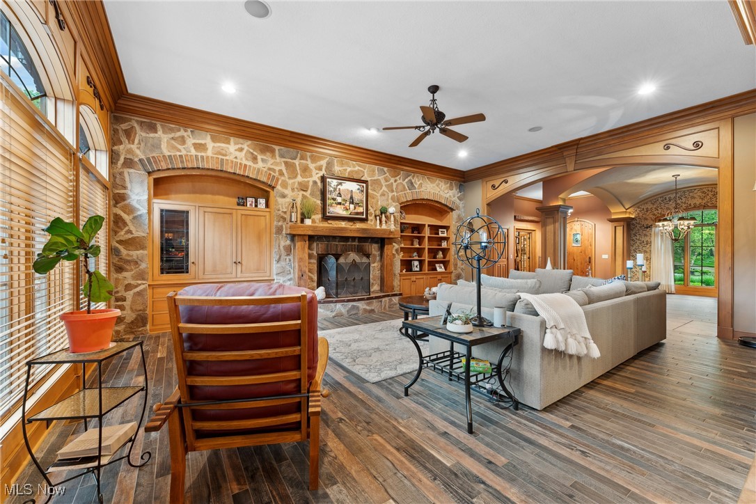 3109 Kennesaw Circle, Canton, Ohio image 9