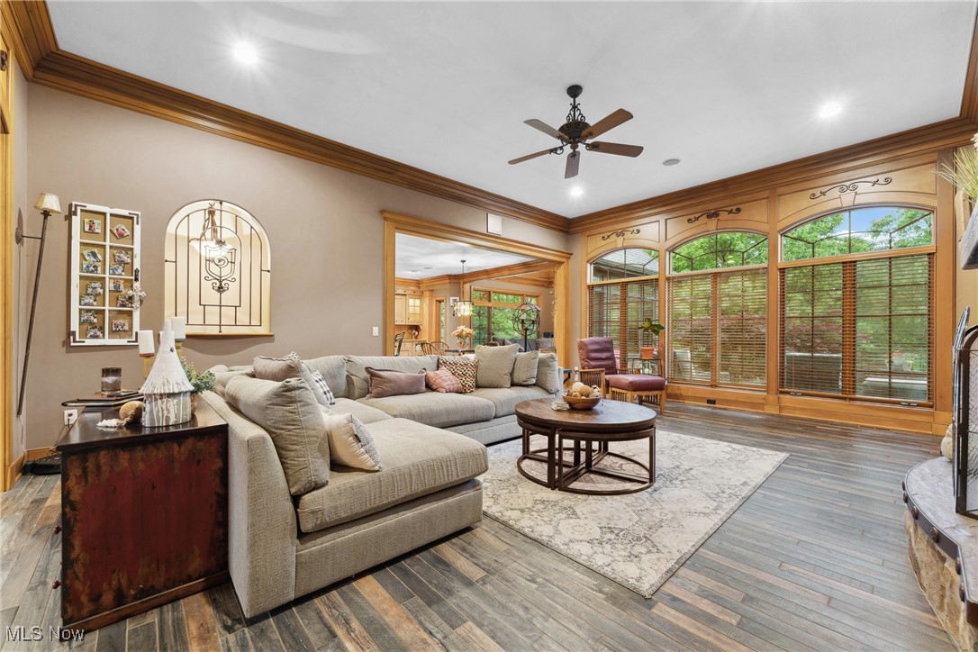 3109 Kennesaw Circle, Canton, Ohio image 10