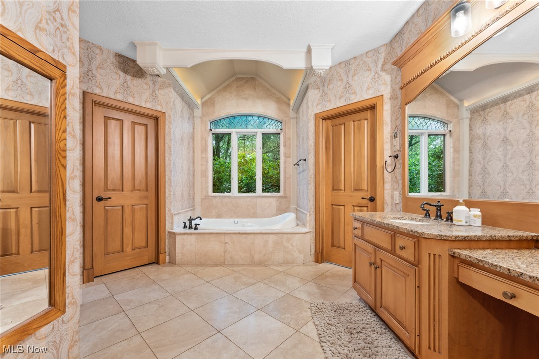 3109 Kennesaw Circle, Canton, Ohio image 24