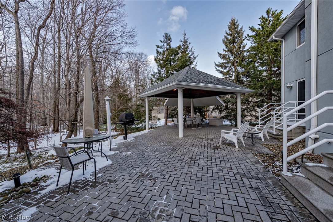 Southampton Woods 03 - Residential